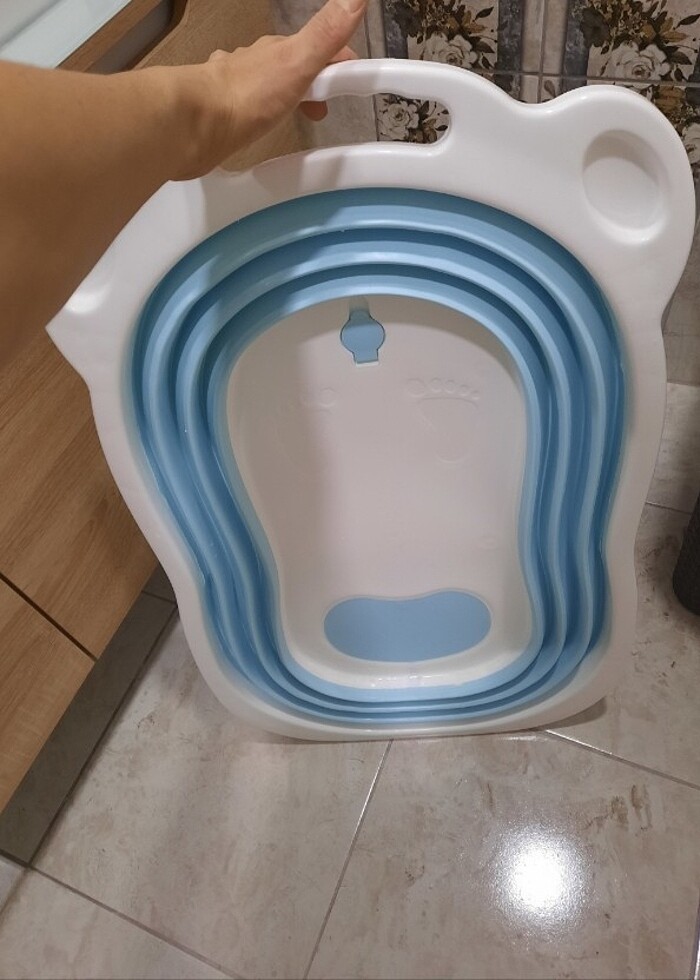 YER KAPLAMAYAN KATLANABİLİR BEBEK KÜVETİ - Görsel 2