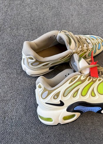 44 Beden Nike Tn Drift Plus