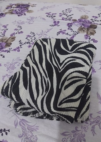 U.S Polo Assn. Siyah krem zebra desen bürümcük şal