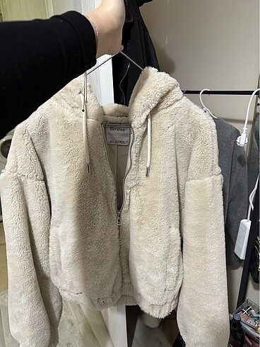 s Beden çeşitli Renk Bershka kapüşonlu suni yünlü ceket