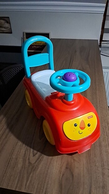 Fisherprice oyuncak araba