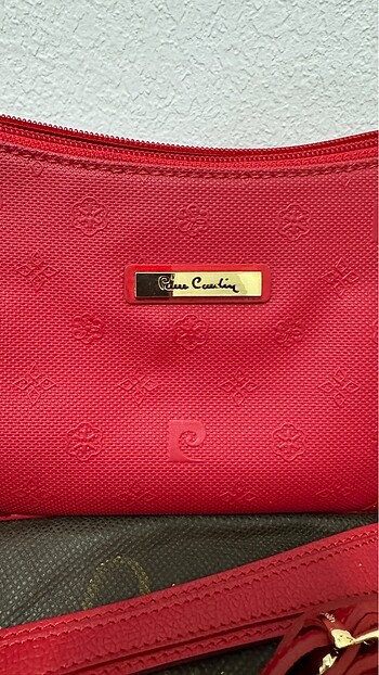 Beden Kırmızı pierre cardin çanta