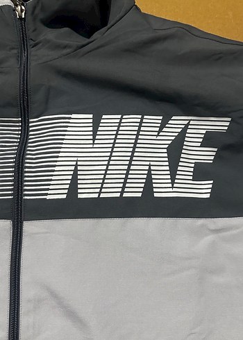 Nike Orijinal Fermuarlı Ceket - Görsel 2
