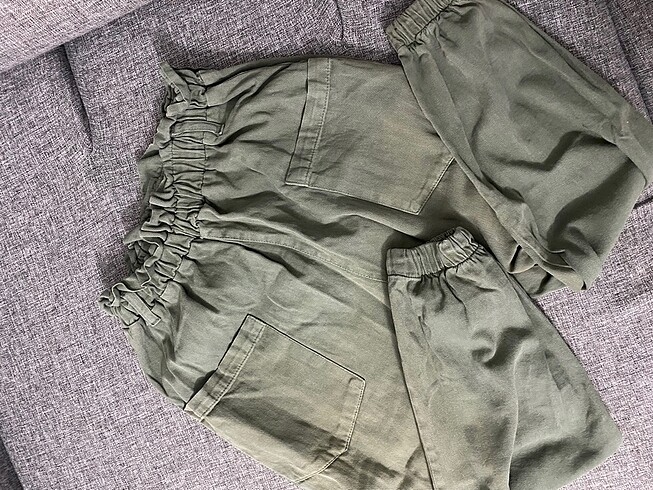 Haki yeşil kargo pantolon