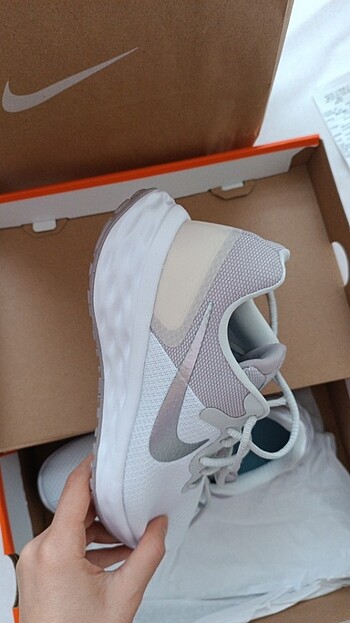 39 Beden çeşitli Renk Nike unisex ayakkabı