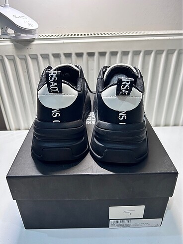 41 Beden Sıfır Orijinal Versace Sneaker