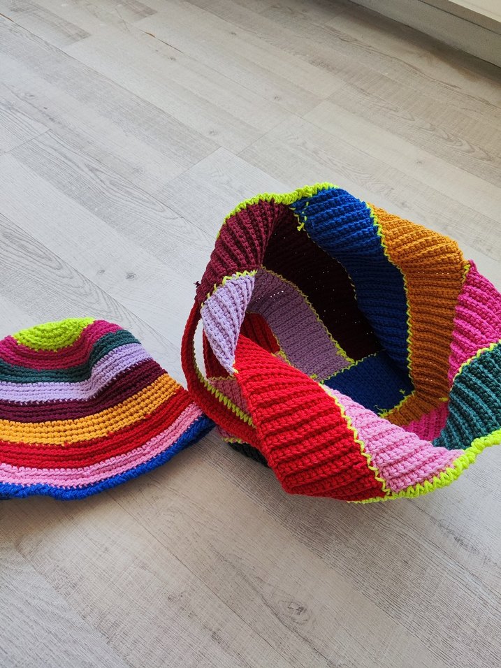 Renkli Örgü Bohem Kadın Çanta ve sapka - Görsel 3