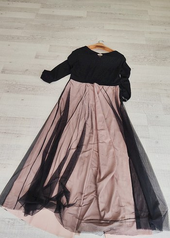 Uzun Kollu Siyah Bej Abiye Elbise - Görsel 2