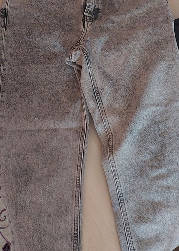 Gri Düğmeli Kadın Denim Pantolon