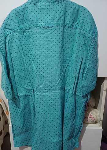 Turkuaz Düğmeli Bağlama Desenli Erkek Gömlek - Görsel 4