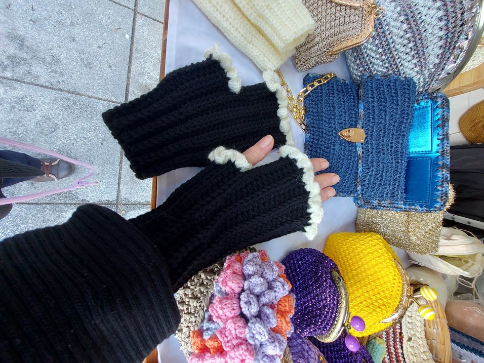 Bohem Beyaz Örgü Parmaksız Eldiven  siparis alinir - Görsel 2