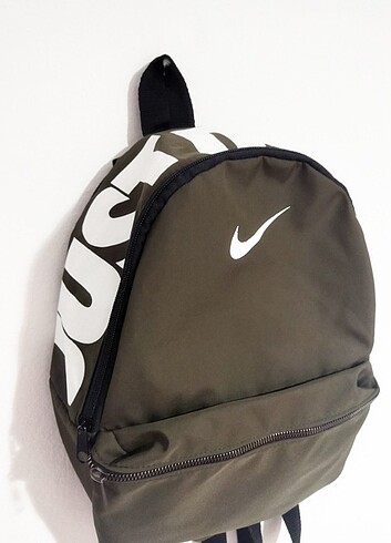Haki Renk Unisex Nike Brasilia Mini Sırt Çantası 