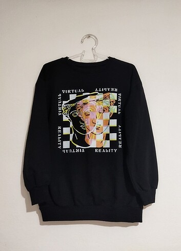 Kadın (S) ve (M) Beden Siyah Sweatshirt