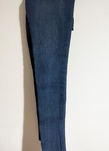 Diğer Kadın (24) Beden Yüksel Bel, Dar Paça, Kot Jeans