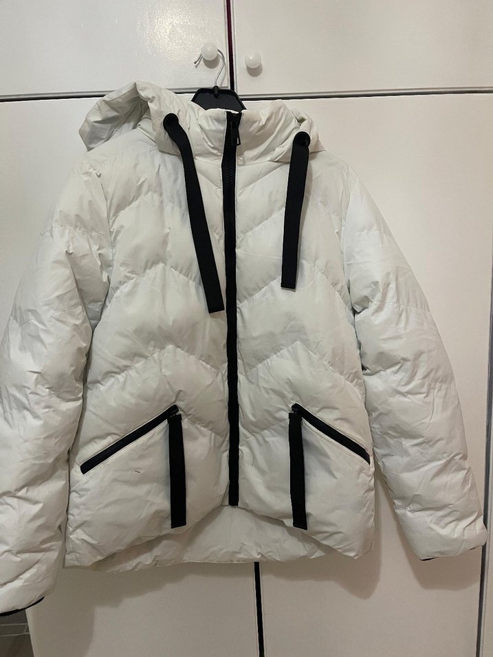 Mudo Beyaz Fermuarlı Kadın Kışlık mont - Görsel 2