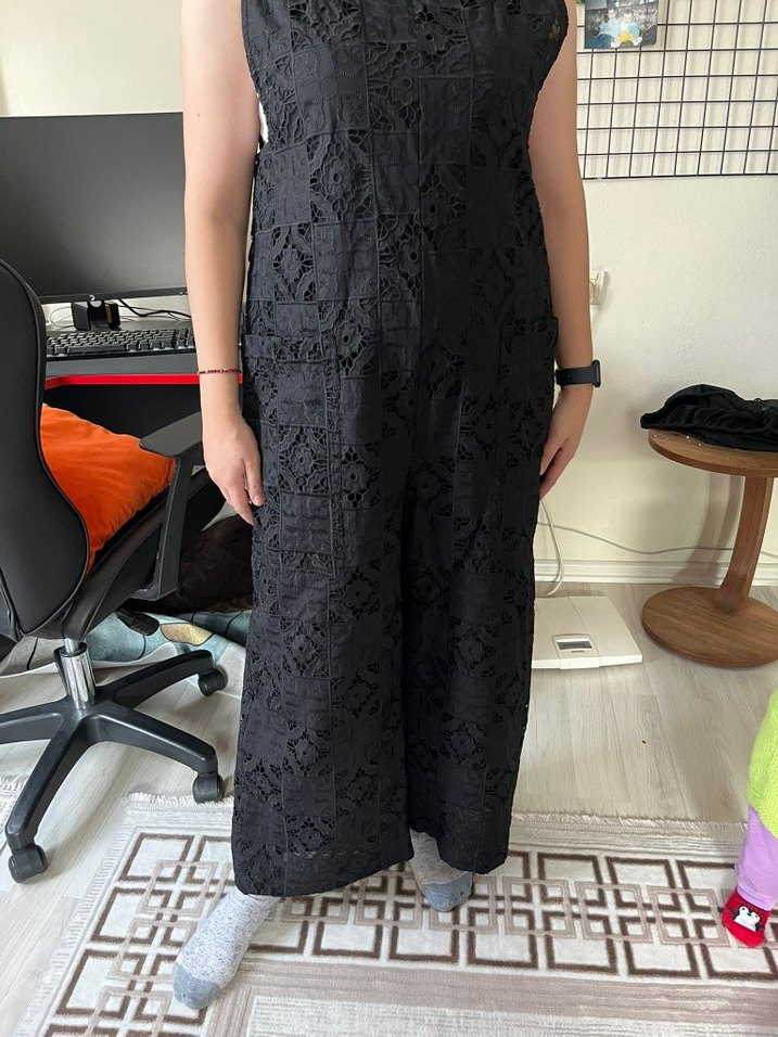 Siyah Dantel Detaylı Midi Tulum - Görsel 2