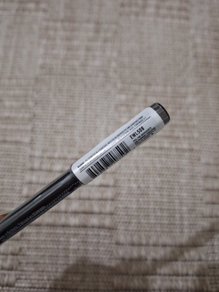 NYX 08 Pitch black - Sticks Göz Kalemi - Siyah - Görsel 2