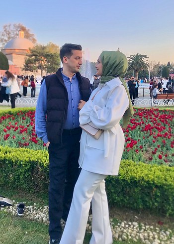 Beyaz scuba kumaş kuşaklı Kadın Takım Elbise - Görsel 3