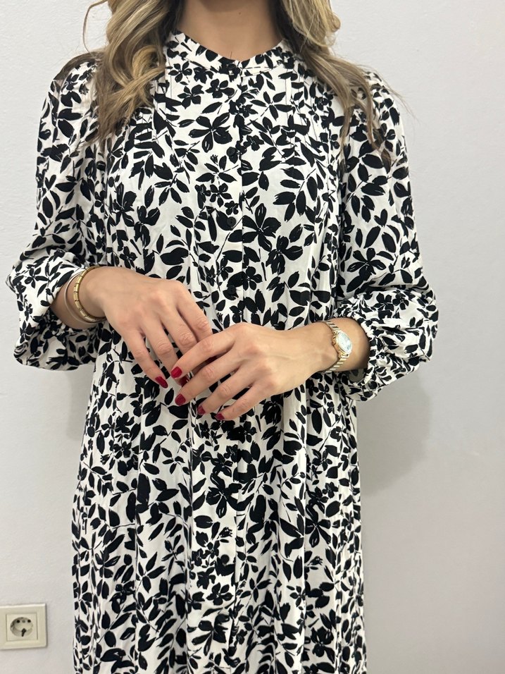 Çiçek Desenli Beyaz Mini Elbise - Görsel 2