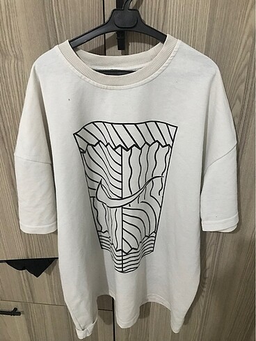 Koton Nike logolu beyaz tshirt