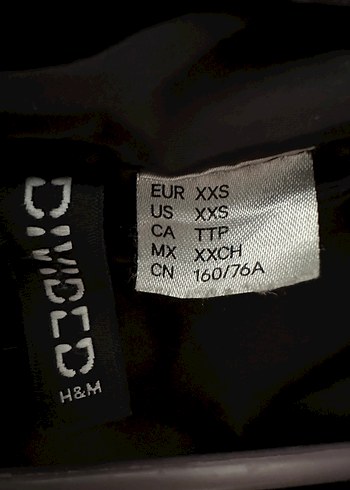 Siyah Fermuarlı Kadın Yelek - Görsel 2