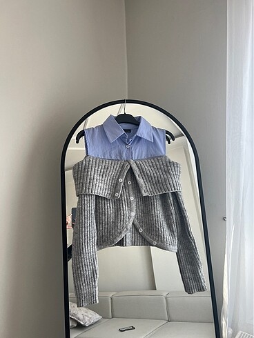 Zara gömlek detaylı gri triko buluz