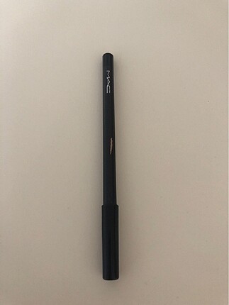 MAC SMOLDER EYE KHOL