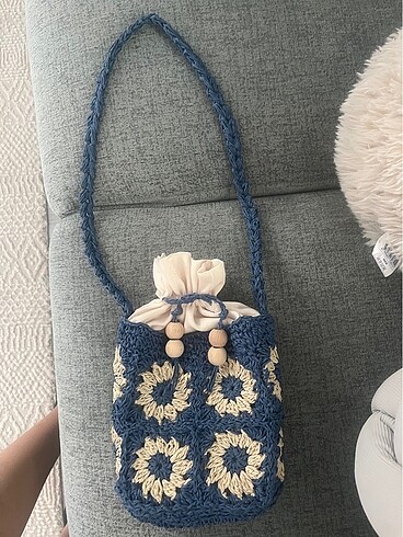 Kağıt ipten mini çanta