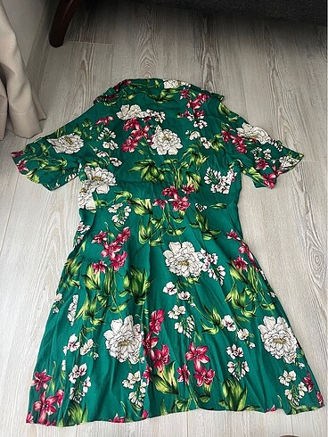 s Beden yeşil Renk Bershka Elbise