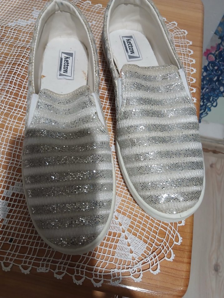 Şampanya Simli Slip-On Ayakkabı — görsel 2/3