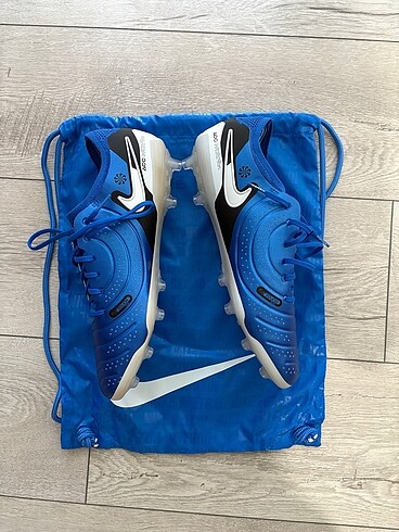 45 Beden Nike tiempo krampon sıfır etiketli