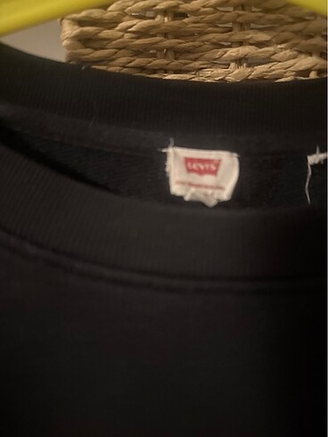 s Beden Lewis sweat