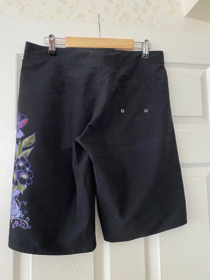 Baskılı Mor ve siyah Midi Şort - Görsel 5