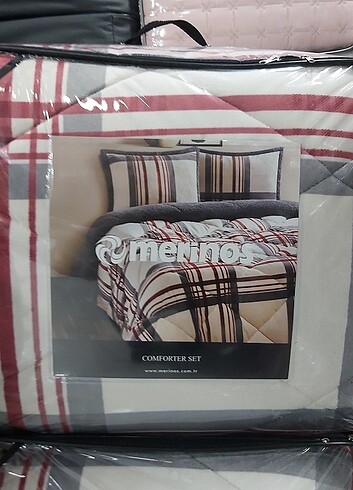 Comforter set