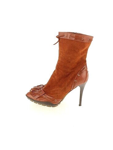 Casadei Bot %70 İndirimli.