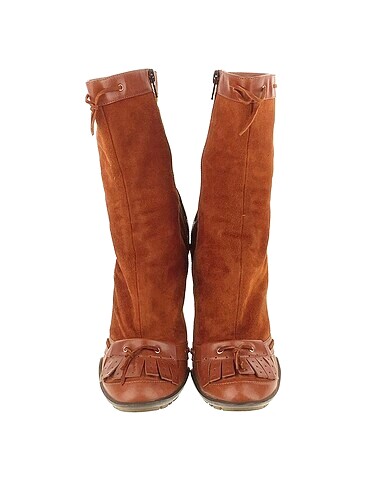 40 Beden Casadei Bot %70 İndirimli.