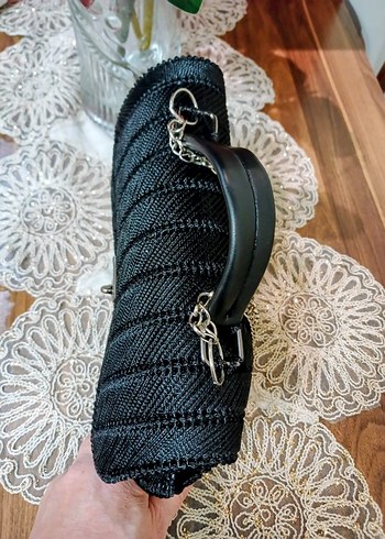 Zincir Detaylı Siyah Örgü Kadın Çanta - Görsel 4