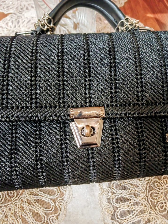 Zincir Detaylı Siyah Örgü Kadın Çanta - Görsel 2