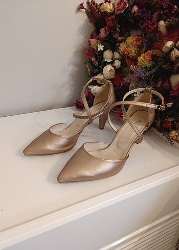 Bej Saten Tokalı Yüksek Topuklu Kadın Ayakkabı - Görsel 6