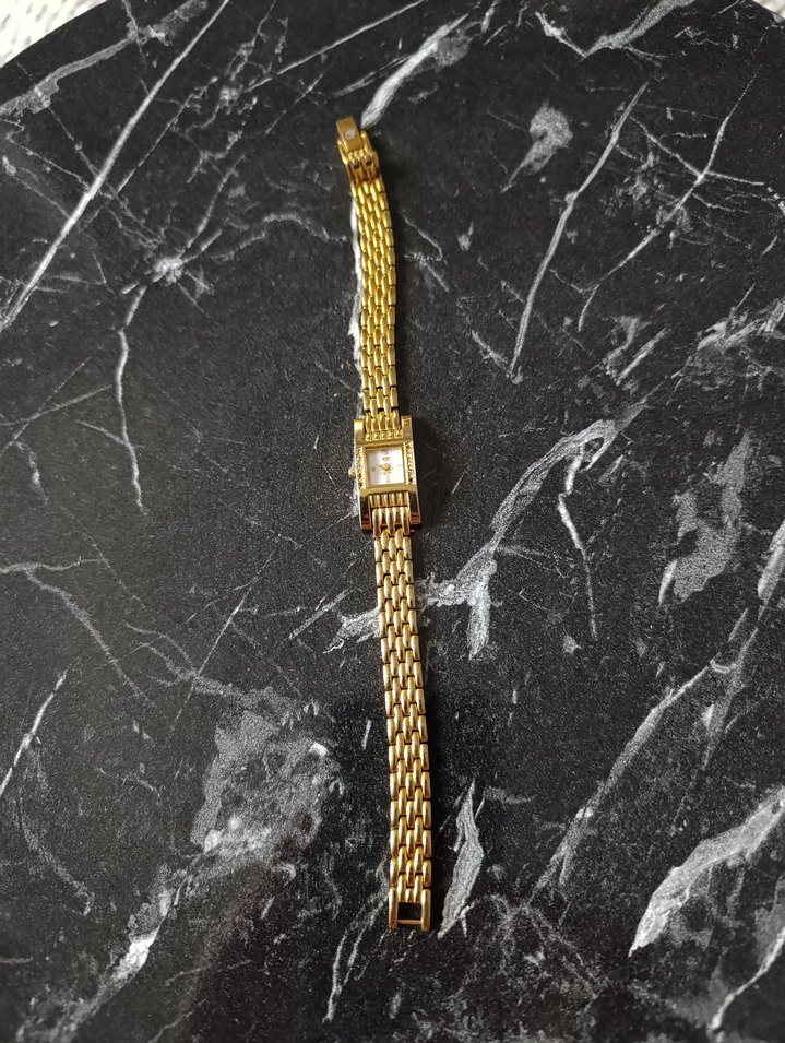 Zincir Detaylı Kadın Vintage Altın Saat - Görsel 3