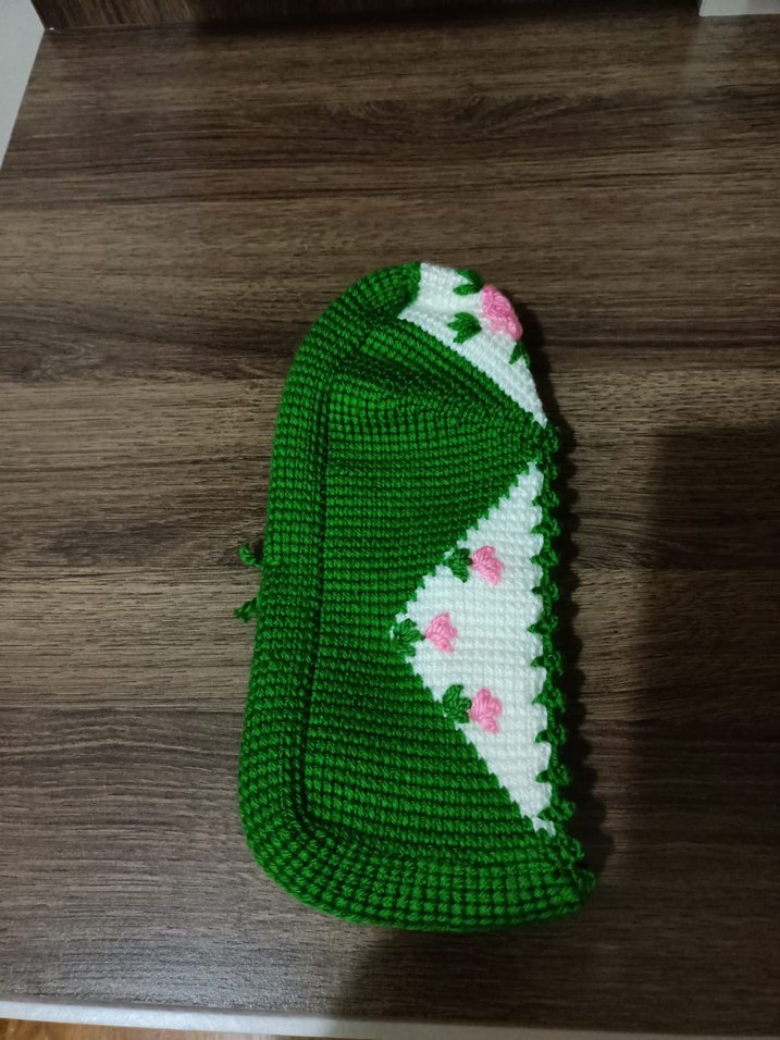 Yeşil Nakışlı Örgü patik - Görsel 2