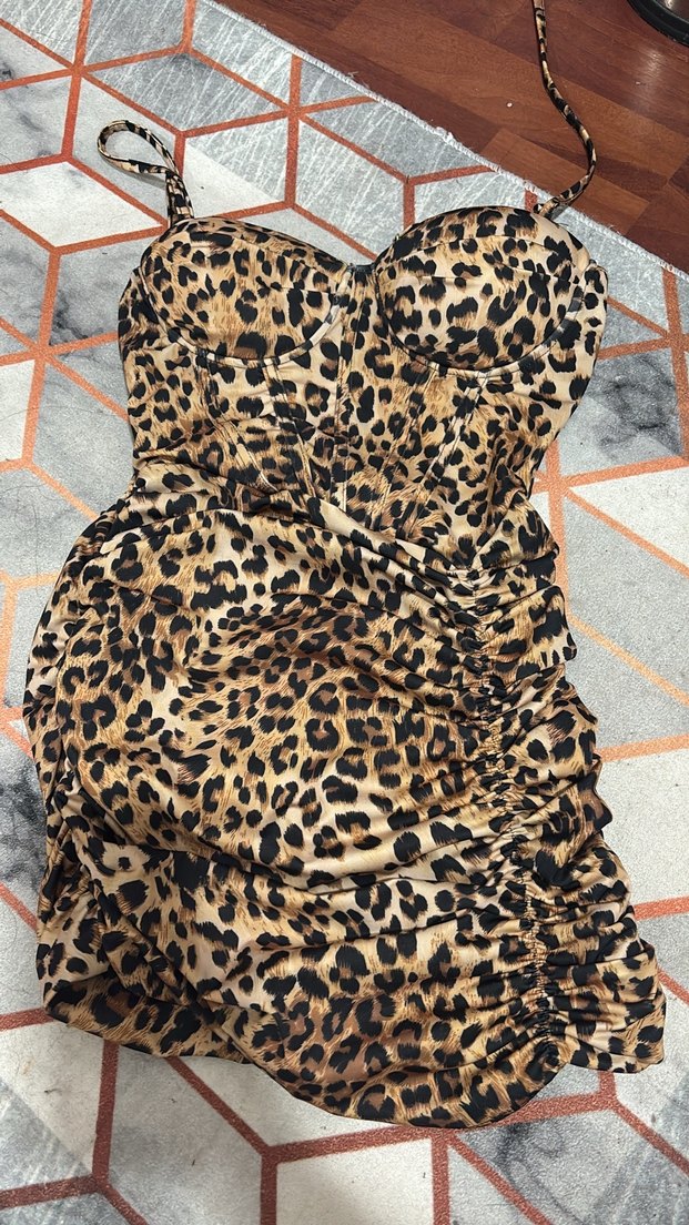 Leopar Desenli Mini Elbise - Görsel 2