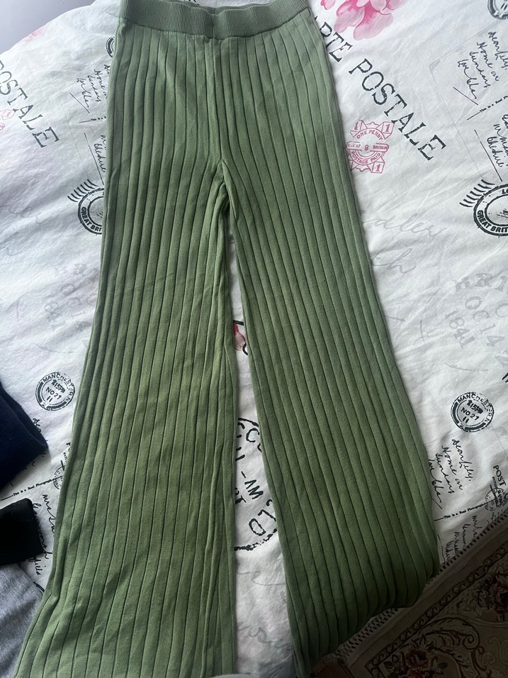 Kadın Yeşil Triko Piliseli Salaş Pantolon - Görsel 3