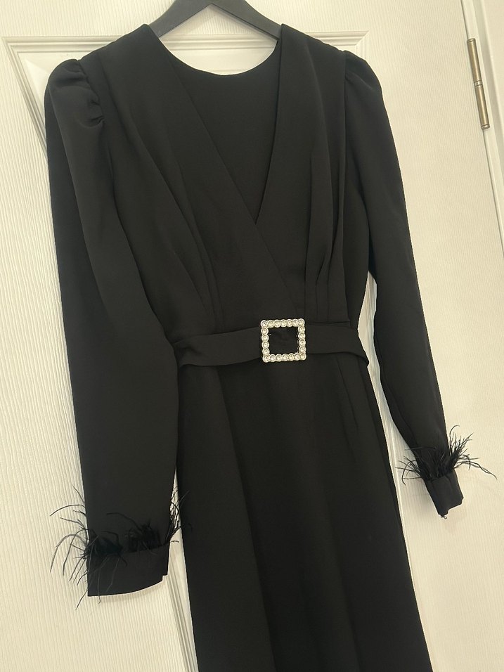 Kürk Detaylı Siyah Uzun Kadın Elbise - Görsel 4