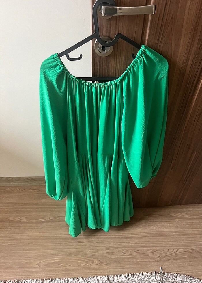 Yeşil mıni şık elbise - Görsel 2