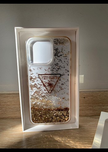 Guess telefon kılıfı - Görsel 7