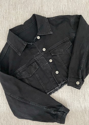 Siyah Düğmeli Kadın Denim Ceket