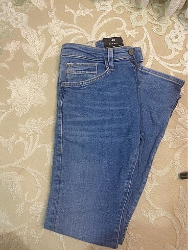 Mavi marka erkek jean - Görsel 5