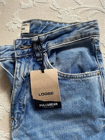 38 Beden mavi Renk Pull and bear erkek pantolon