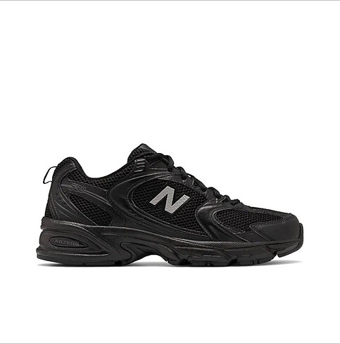 New Balance 530 Triple Black